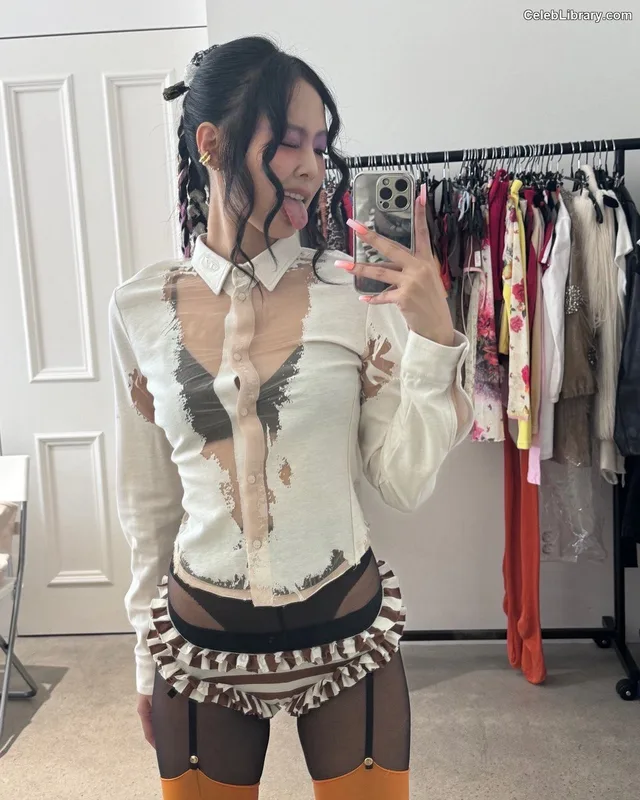 Jennie BLΛƆKPIИK (Blackpink) photo 7 of 3632