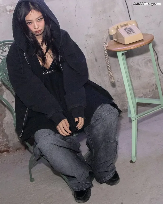 Jennie BLΛƆKPIИK (Blackpink) photo 24 of 3632
