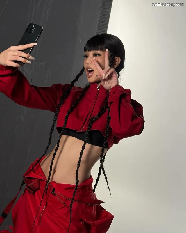 Jennie BLΛƆKPIИK (Blackpink) photo 14 of 3632