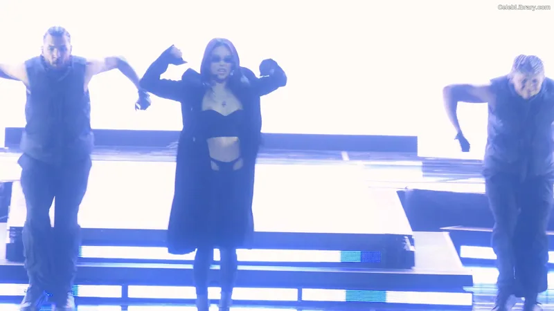 Jennie BLΛƆKPIИK (Blackpink) photo 2 of 3632