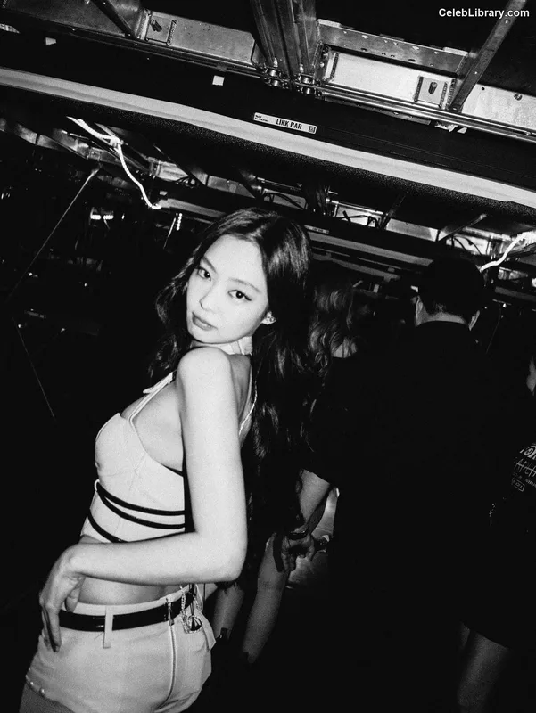 Jennie BLΛƆKPIИK (Blackpink) photo 5 of 3632