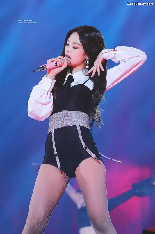 Jennie  BLΛƆKPIИK (Blackpink) photo 24 of 3632