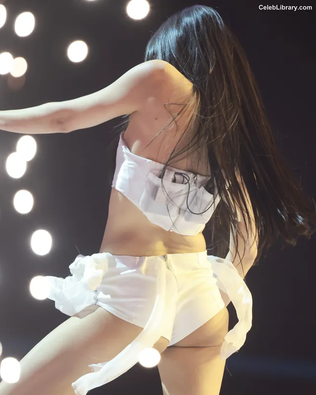 Jennie  BLΛƆKPIИK (Blackpink) photo 3 of 3632