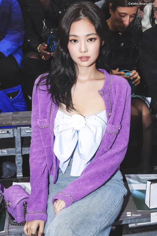 Jennie  BLΛƆKPIИK (Blackpink) photo 16 of 3632