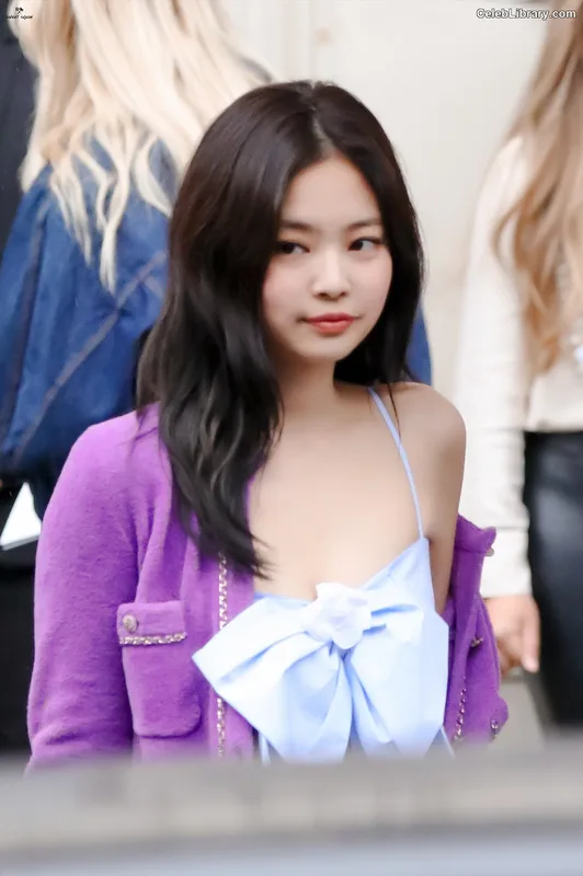 Jennie  BLΛƆKPIИK (Blackpink) photo 18 of 3632