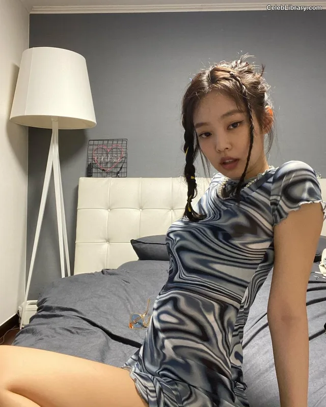 Jennie  BLΛƆKPIИK (Blackpink) photo 13 of 3632