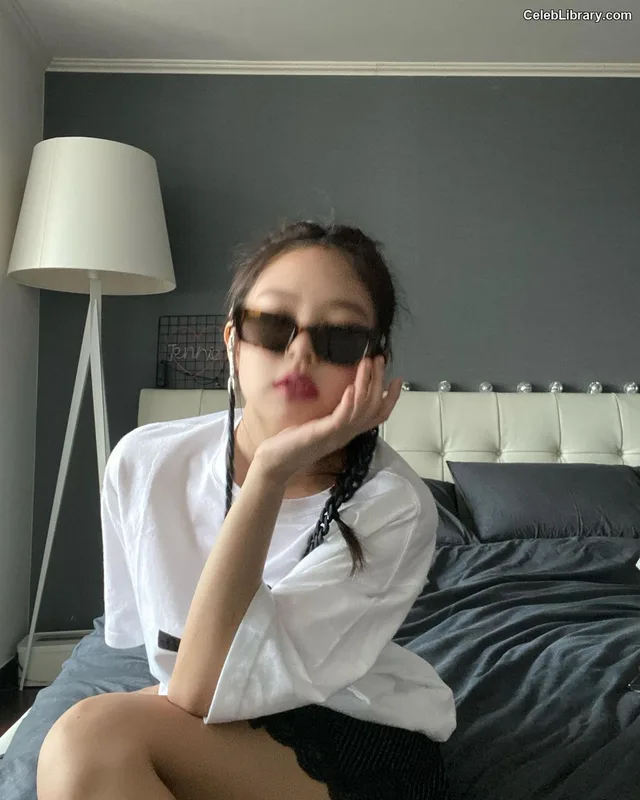 Jennie  BLΛƆKPIИK (Blackpink) photo 24 of 3632