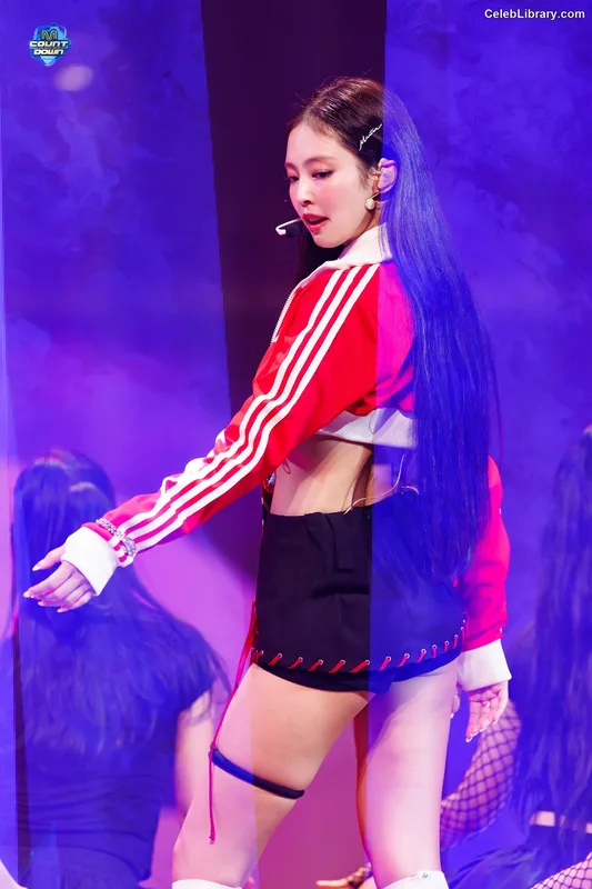 Jennie  BLΛƆKPIИK (Blackpink) photo 6 of 3632