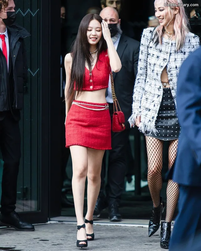 Jennie  BLΛƆKPIИK (Blackpink) photo 22 of 3632
