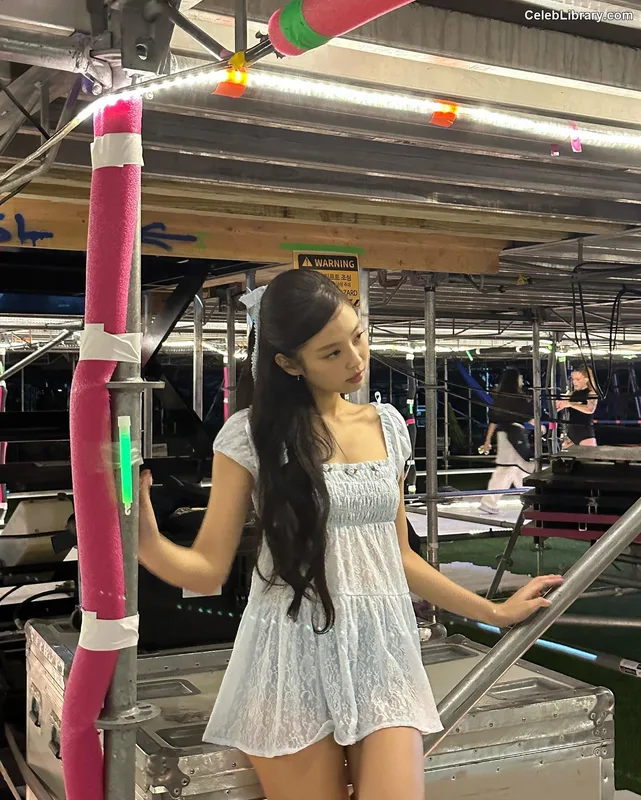 Jennie  BLΛƆKPIИK (Blackpink) photo 6 of 3632
