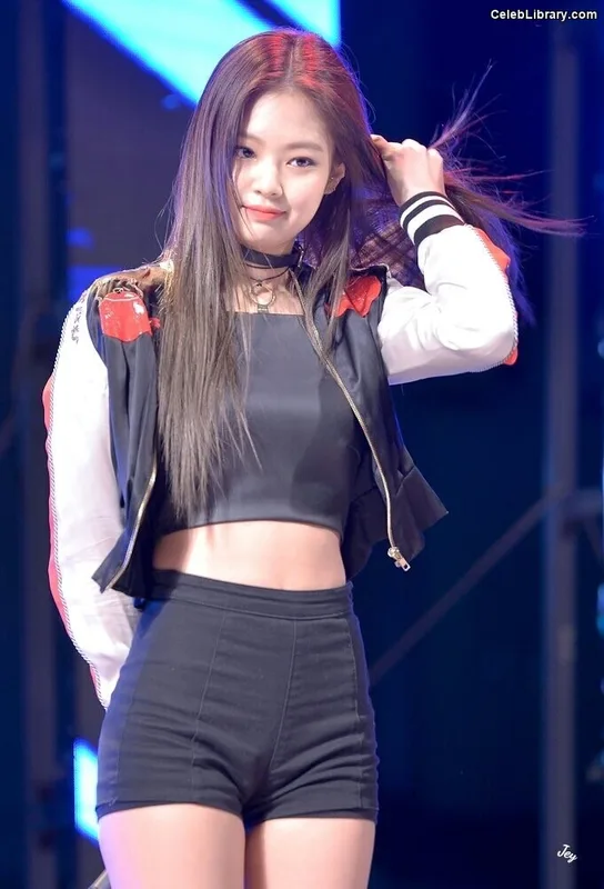 Jennie  BLΛƆKPIИK (Blackpink) photo 12 of 3632