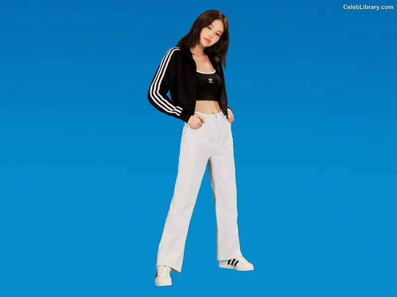Jennie  BLΛƆKPIИK (Blackpink) photo 19 of 3632