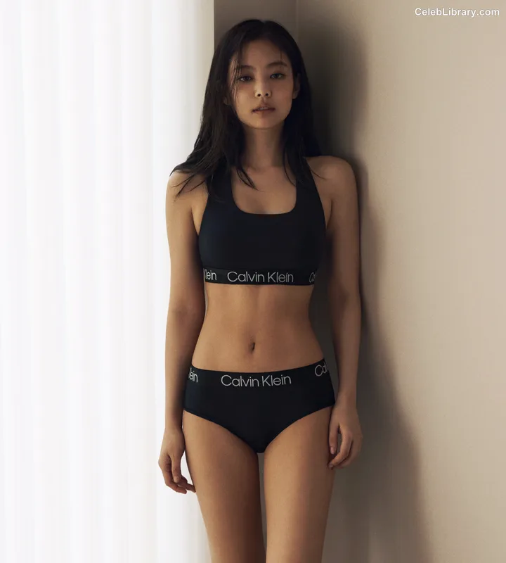 Jennie BLΛƆKPIИK (Blackpink) photo 14 of 3632