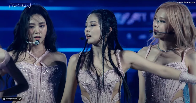 Jennie BLΛƆKPIИK (Blackpink) photo 6 of 3632