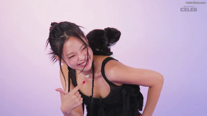Jennie BLΛƆKPIИK (Blackpink) photo 4 of 3632