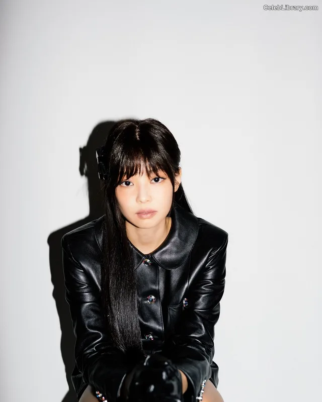 Jennie BLΛƆKPIИK (Blackpink) photo 2 of 3632