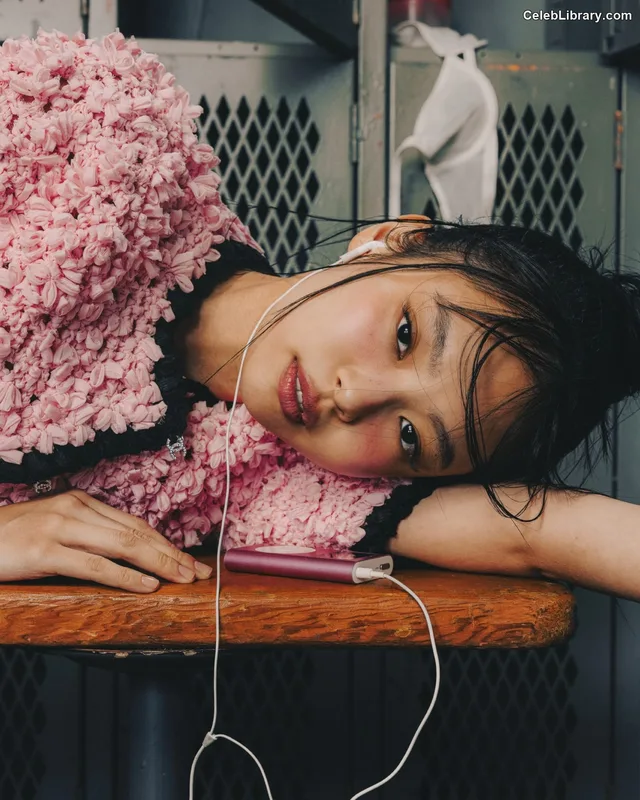 Jennie BLΛƆKPIИK (Blackpink) photo 17 of 3632
