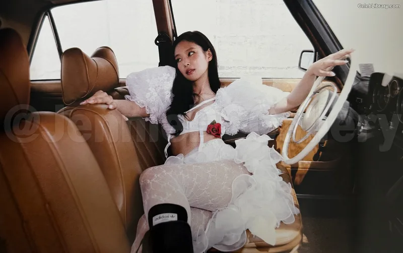 Jennie BLΛƆKPIИK (Blackpink) photo 4 of 3632