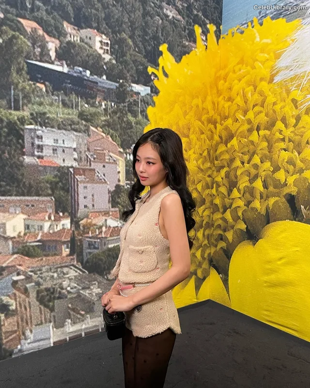 Jennie BLΛƆKPIИK (Blackpink) photo 10 of 3632