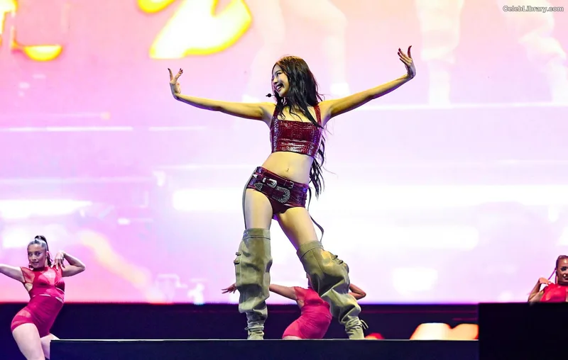Jennie  BLΛƆKPIИK (Blackpink) photo 14 of 3632