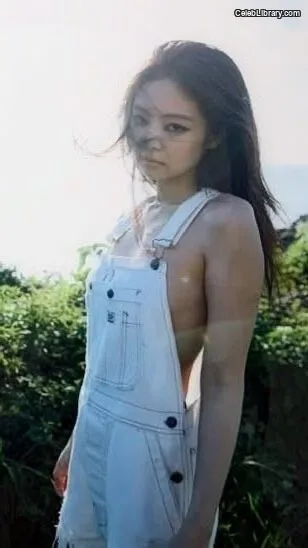 Jennie  BLΛƆKPIИK (Blackpink) photo 6 of 3632