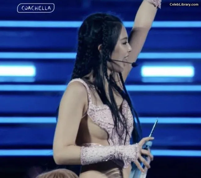 Jennie  BLΛƆKPIИK (Blackpink) photo 10 of 3632