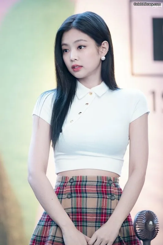 Jennie  BLΛƆKPIИK (Blackpink) photo 7 of 3632
