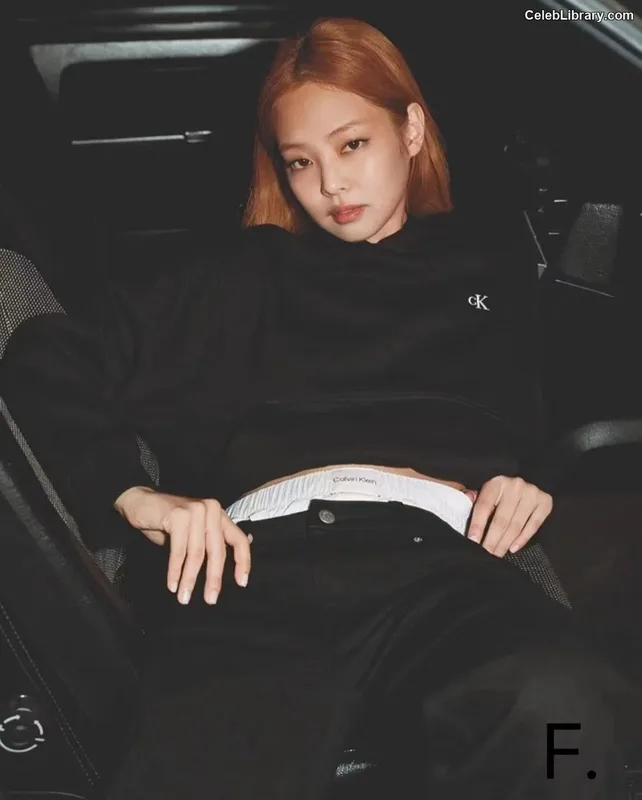Jennie  BLΛƆKPIИK (Blackpink) photo 4 of 3632