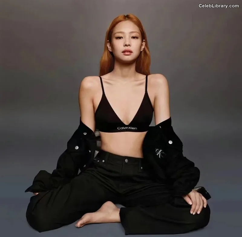 Jennie  BLΛƆKPIИK (Blackpink) photo 6 of 3632