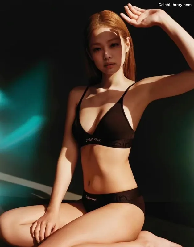Jennie  BLΛƆKPIИK (Blackpink) photo 7 of 3632