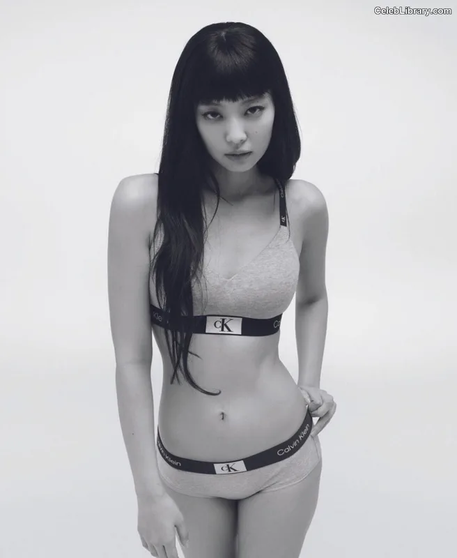 Jennie  BLΛƆKPIИK (Blackpink) photo 22 of 3632