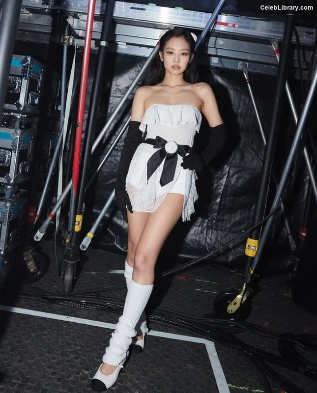 Jennie  BLΛƆKPIИK (Blackpink) photo 7 of 3632