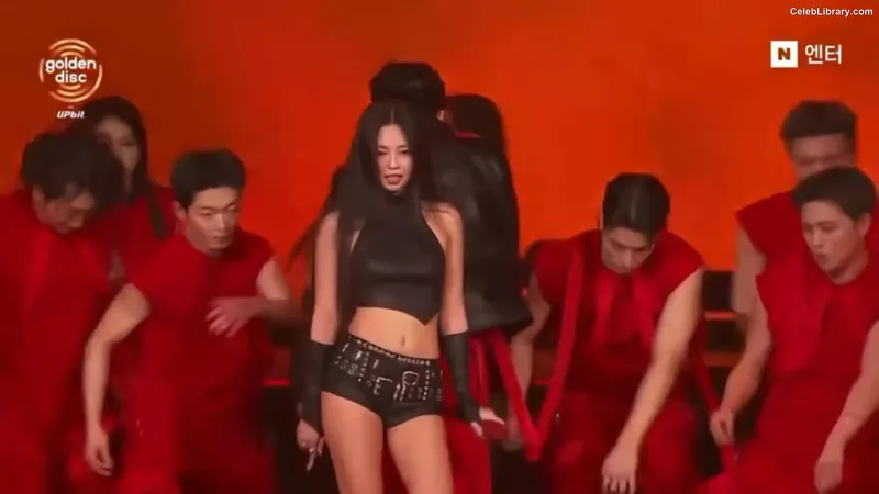 Jennie  BLΛƆKPIИK (Blackpink) photo 18 of 3632