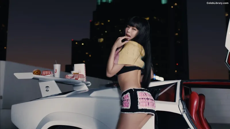 Jennie BLΛƆKPIИK (Blackpink) photo 12 of 3632