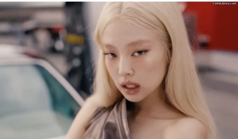 Jennie BLΛƆKPIИK (Blackpink) photo 24 of 3632