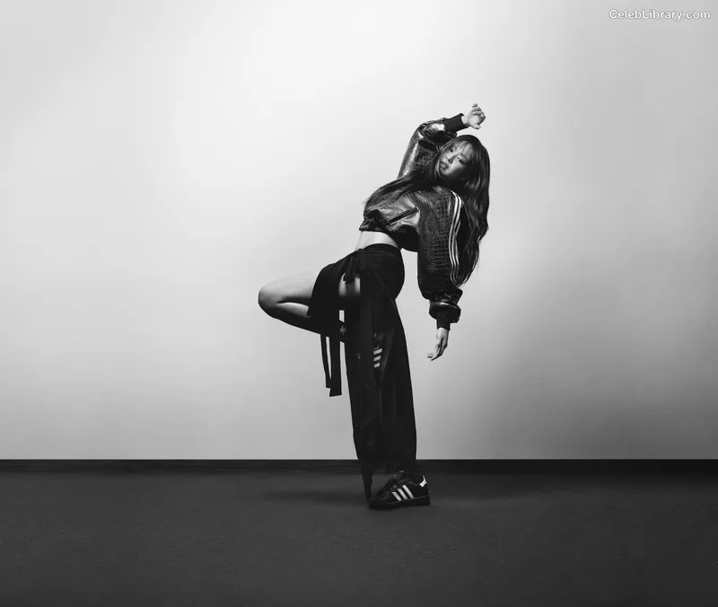 Jennie BLΛƆKPIИK (Blackpink) photo 6 of 3632