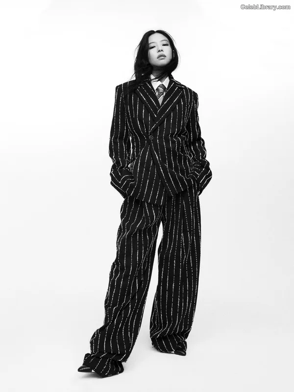 Jennie BLΛƆKPIИK (Blackpink) photo 2 of 3632