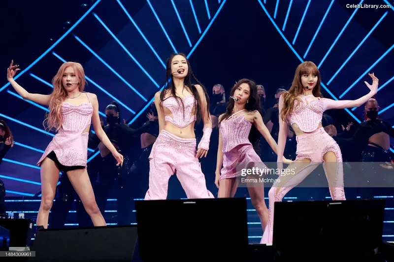 Jennie BLΛƆKPIИK (Blackpink) photo 12 of 3632