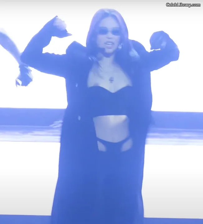 Jennie BLΛƆKPIИK (Blackpink) photo 8 of 3632