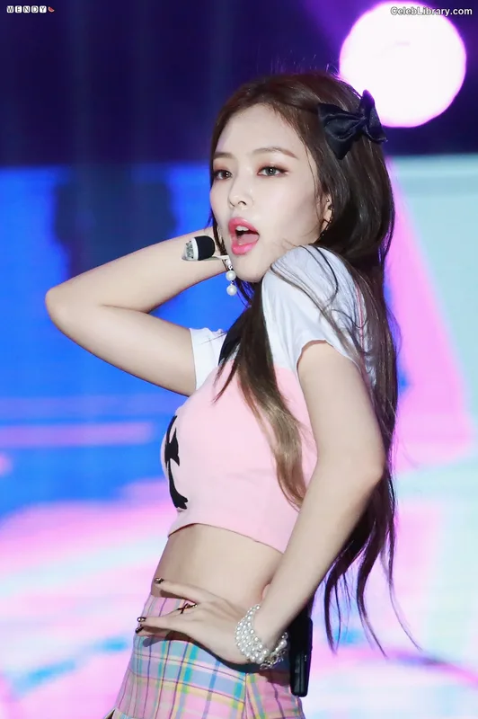 Jennie BLΛƆKPIИK (Blackpink) photo 20 of 3632