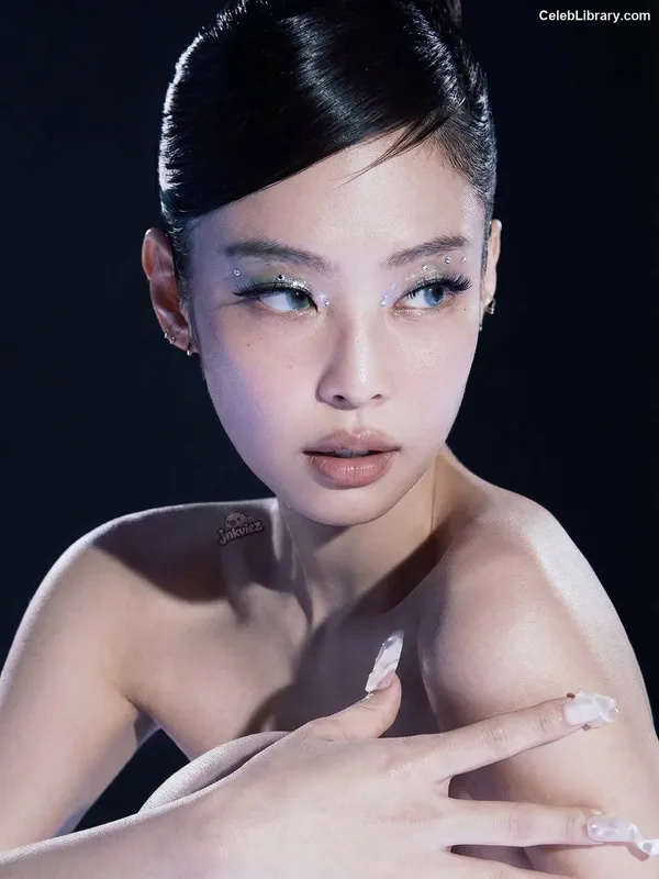 Jennie  BLΛƆKPIИK (Blackpink) photo 21 of 3632