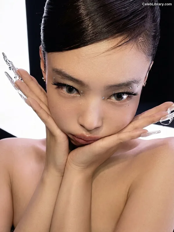 Jennie  BLΛƆKPIИK (Blackpink) photo 7 of 3632