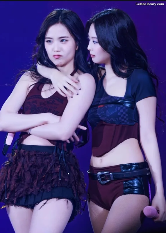 Jennie  BLΛƆKPIИK (Blackpink) photo 6 of 3632
