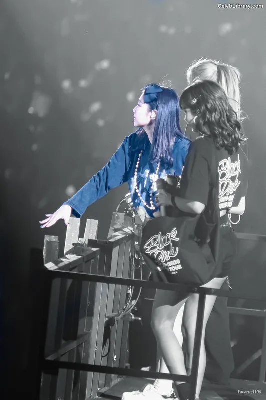 Jennie  BLΛƆKPIИK (Blackpink) photo 3 of 3632