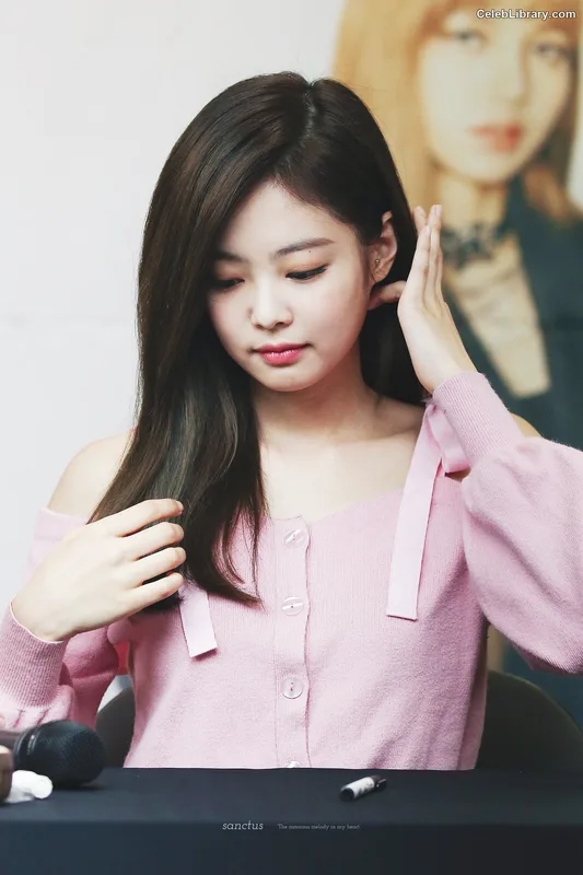 Jennie  BLΛƆKPIИK (Blackpink) photo 19 of 3632