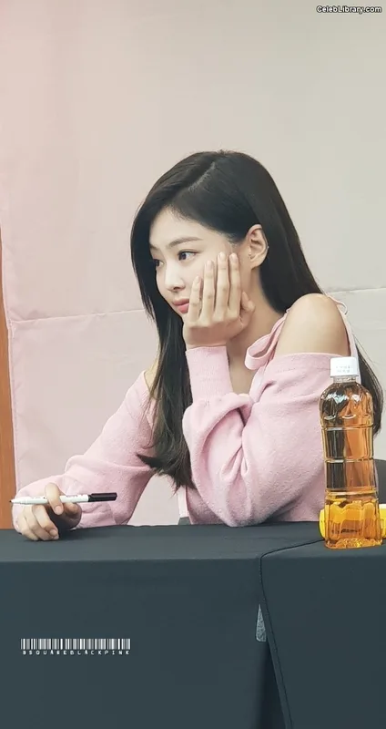 Jennie  BLΛƆKPIИK (Blackpink) photo 22 of 3632