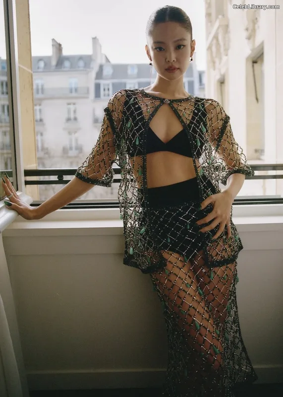 Jennie  BLΛƆKPIИK (Blackpink) photo 2 of 3632