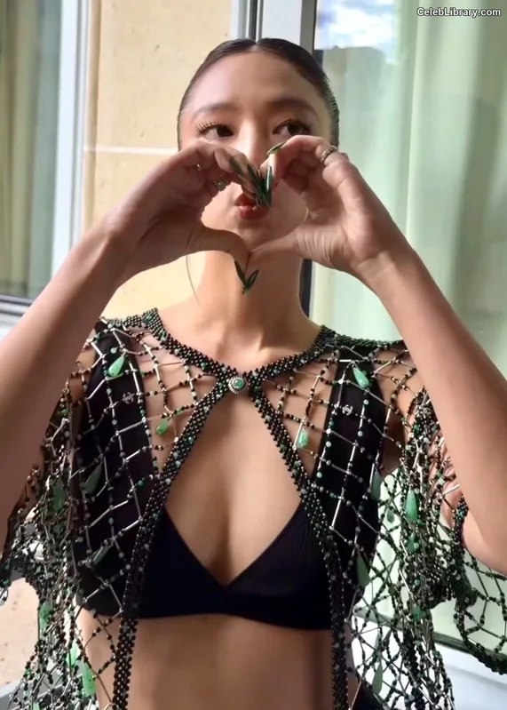 Jennie  BLΛƆKPIИK (Blackpink) photo 7 of 3632