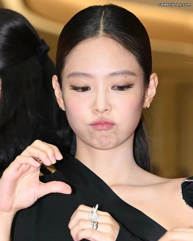 Jennie  BLΛƆKPIИK (Blackpink) photo 20 of 3632