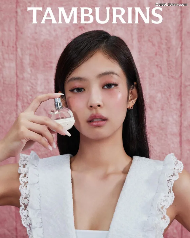Jennie BLΛƆKPIИK (Blackpink) photo 12 of 3632